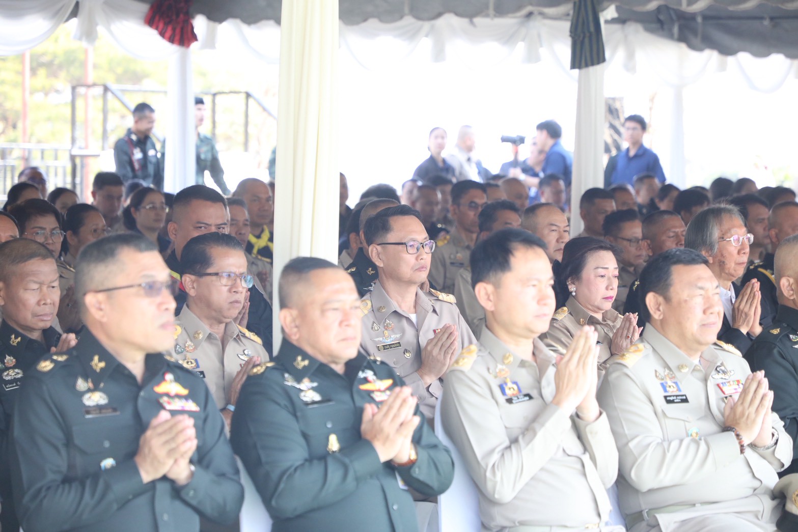 title - ส.ป.ก. เข้าร่วมพิธีเปิดสำนักงานฯ พร้อมมอบเอกสารสิทธิ์ การใช้ประโยชน์ที่ดิน (ส.ป.ก.) และประชุมการติดตามการดำเนินงานตามแผนปฏิบัติการพัฒนาพื้นที่สถานีวิจัยการเกษตรและพัฒนาโครงการหลวงโนนดินแดง ณ จังหวัดบุรีรัมย์